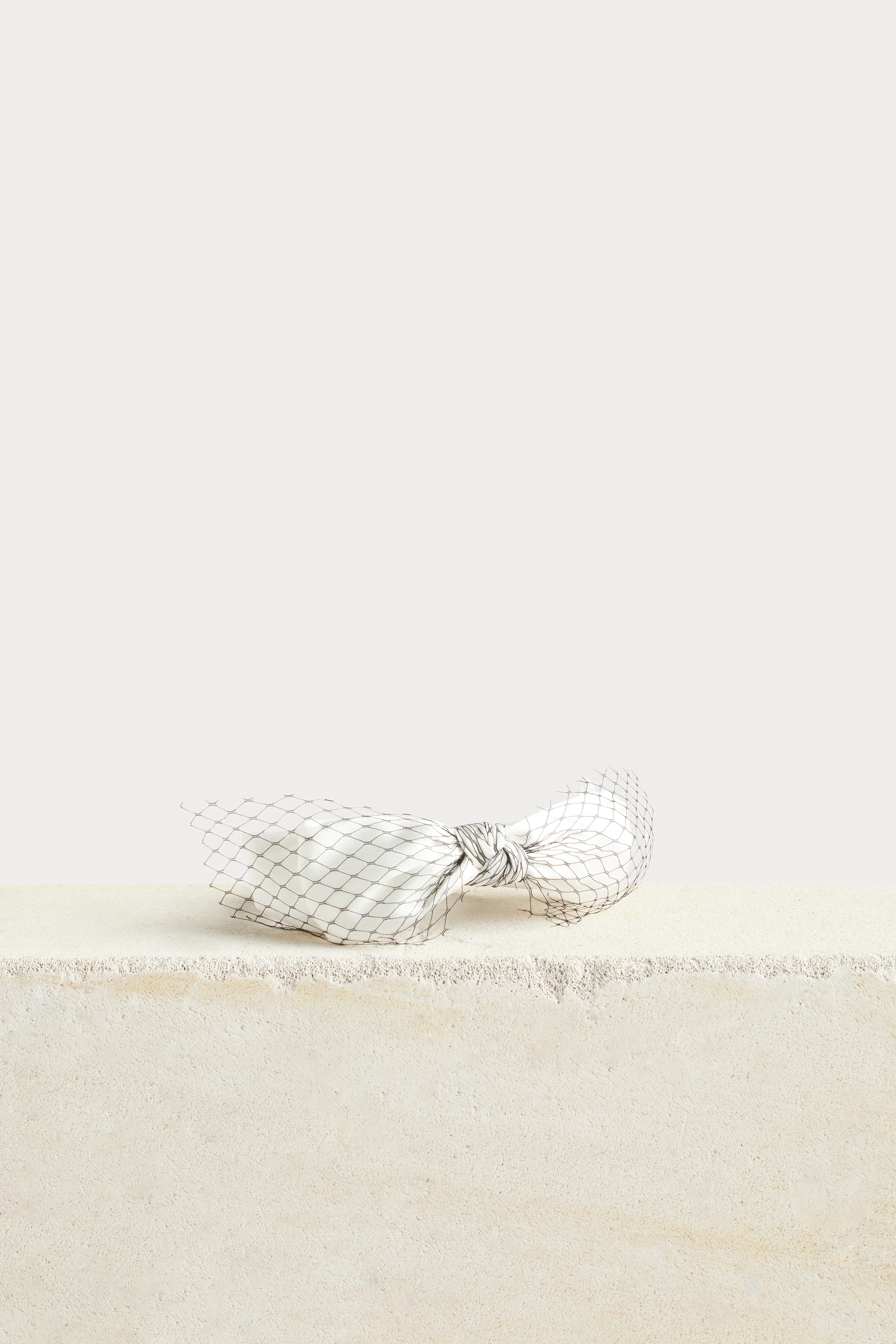 Sarah J Curtis Bow Band - White - Image 4