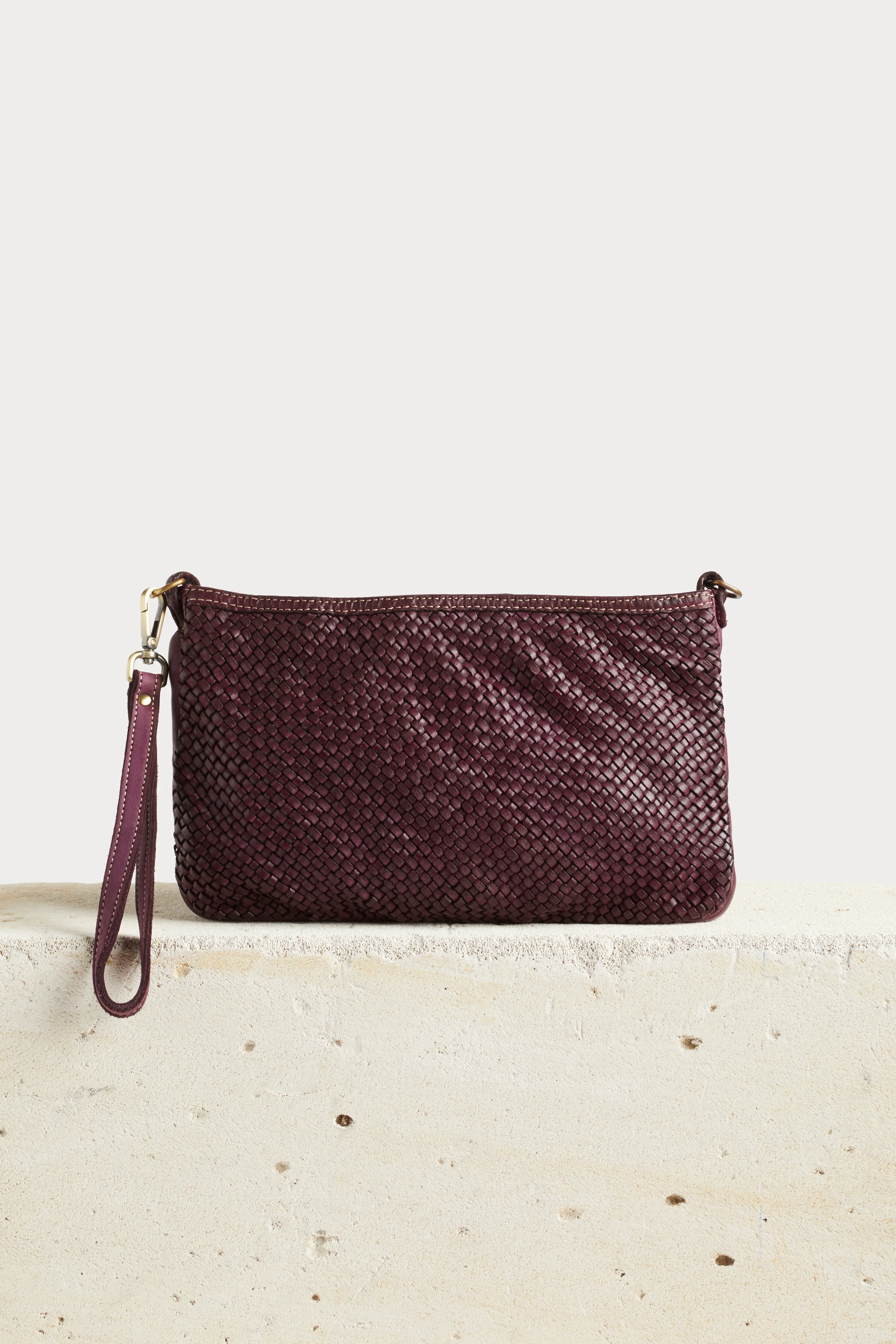 Husk Iris Bag - Image 10