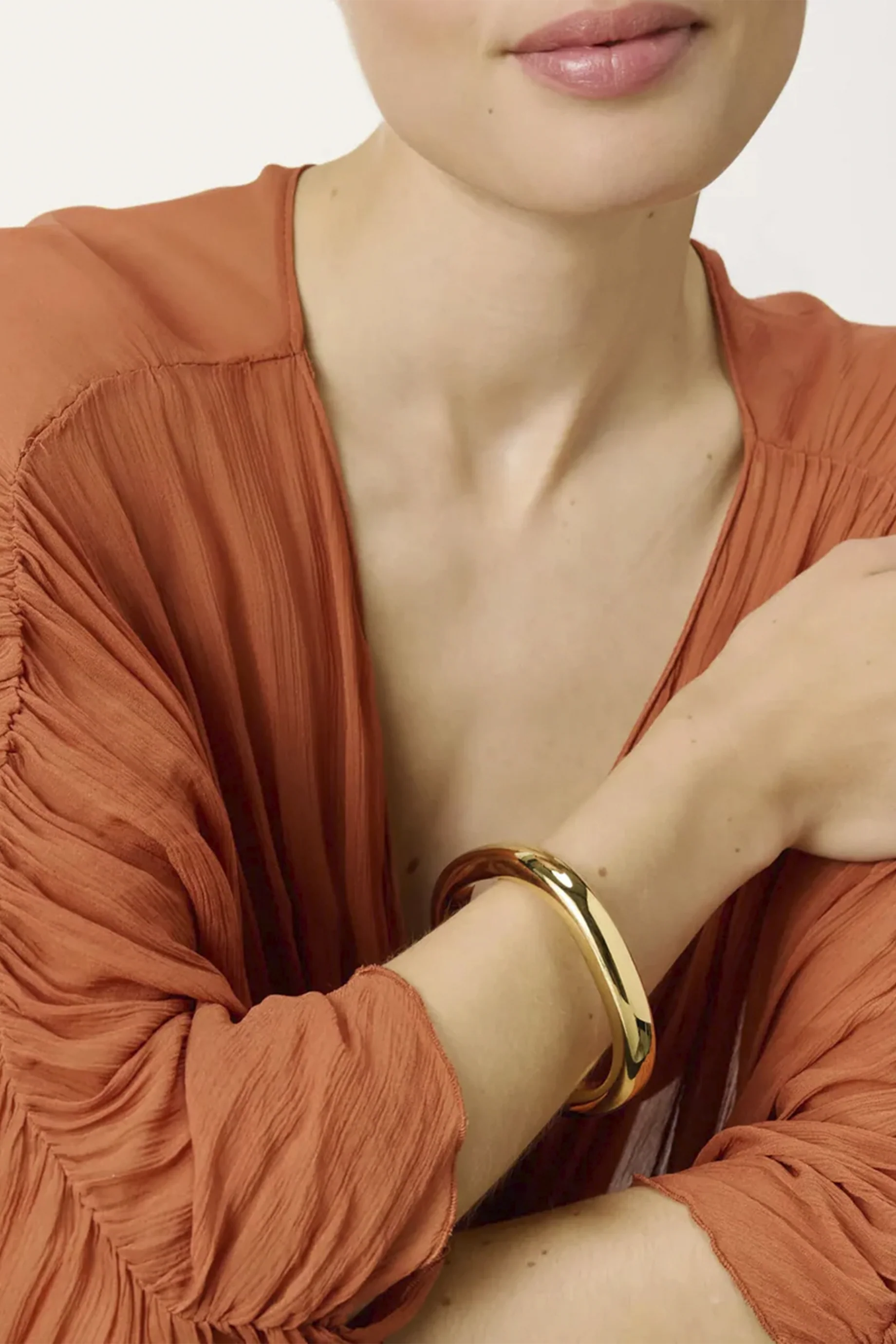 Vanessa Baroni Soft Edge Bangle - Image 2