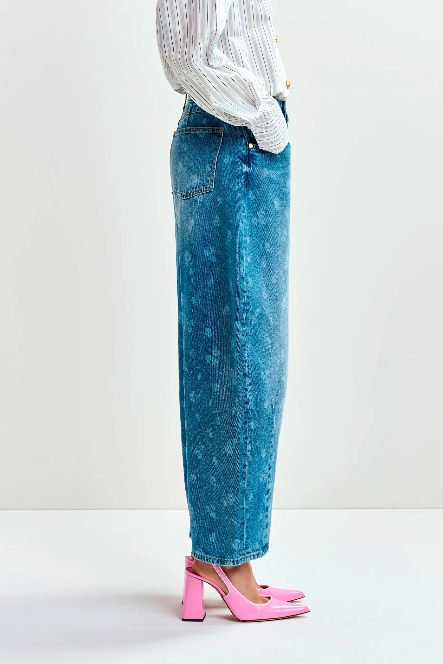 Essentiel Antwerp Barrel Jeans - Blue - Image 4